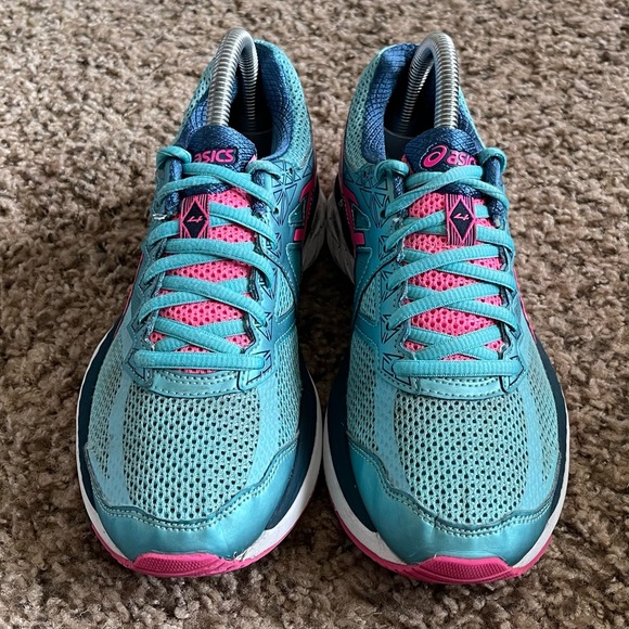 Asics GT-2000 4 Running Shoes Women’s Size 7 - Picture 2 of 8